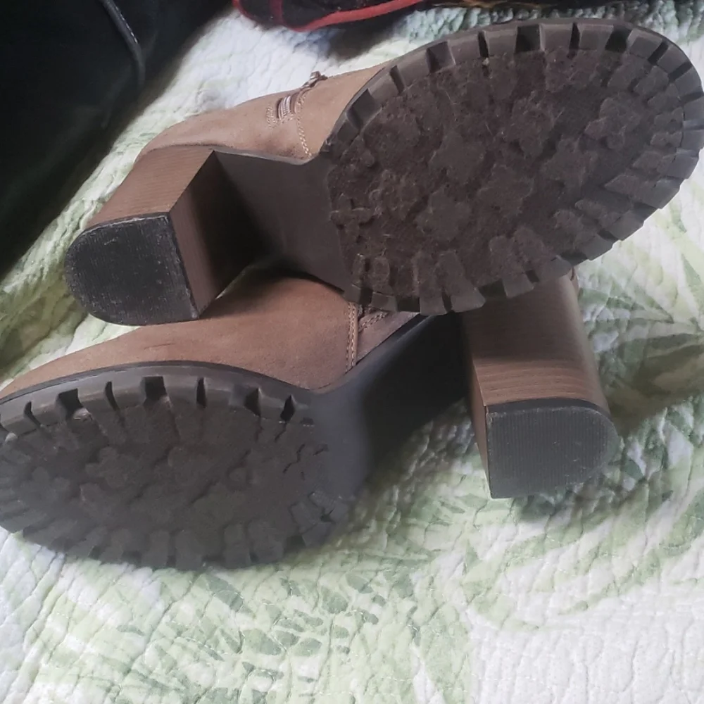 Sugar Faux Suede Brown Platform Shoes Sz 9 - Picture 3 of 8